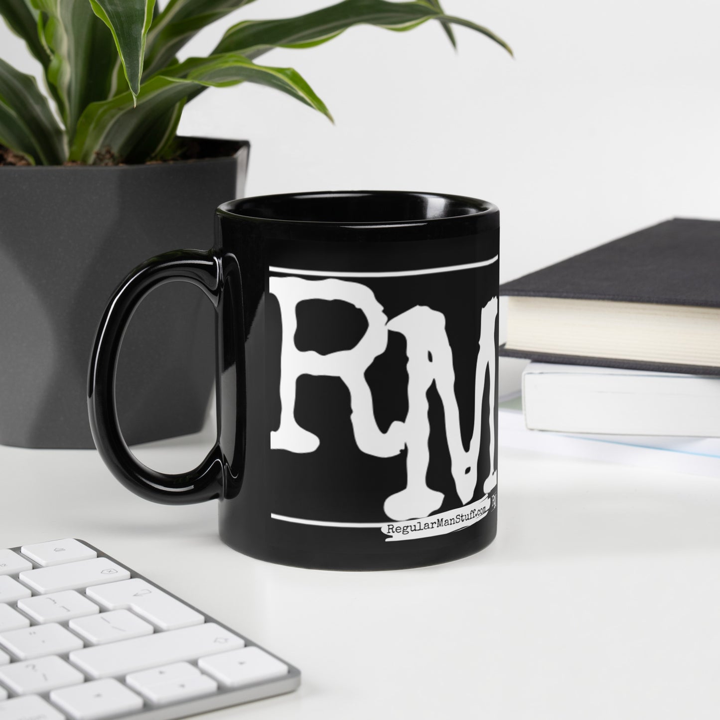 RM Black Glossy Mug